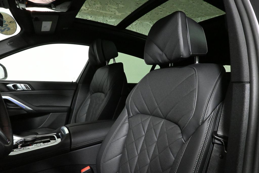 2025 BMW X6 xDrive40i 17