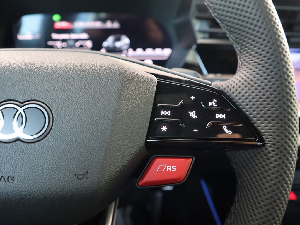 Thumbnail: 2026 Audi RS 3 - 13