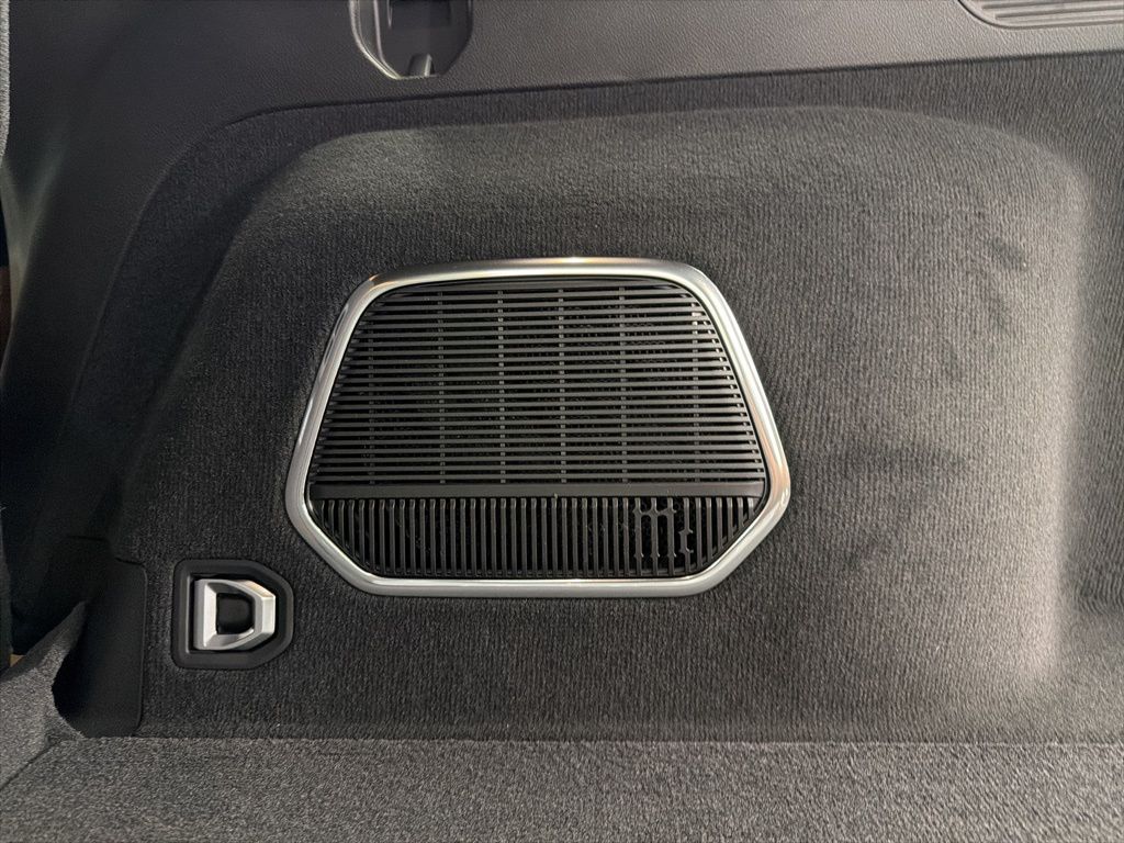 2026 Jeep Grand Cherokee Summit - 8