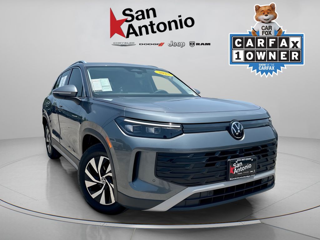 Platinum Gray Metallic 2025 Volkswagen Tiguan SUV / Crossover Front-Wheel Drive 8-Speed Automatic