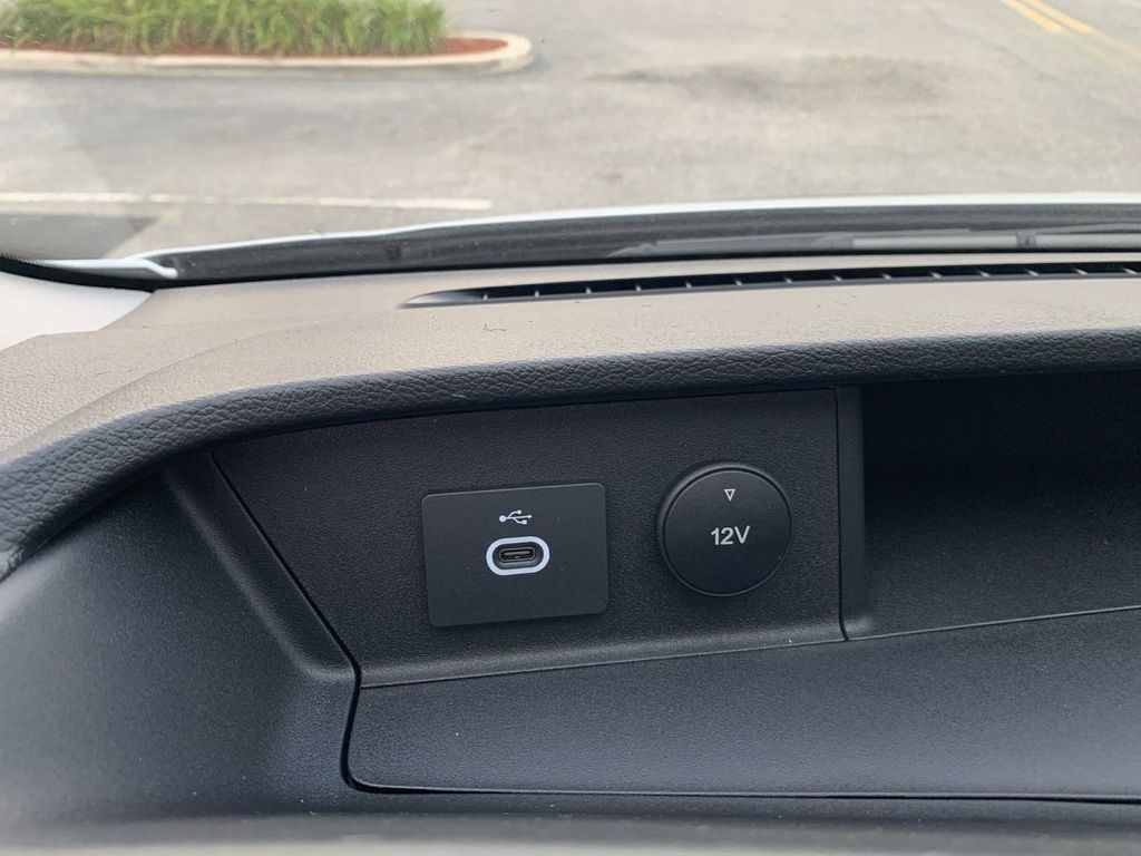 2024 Ford Transit photo 16