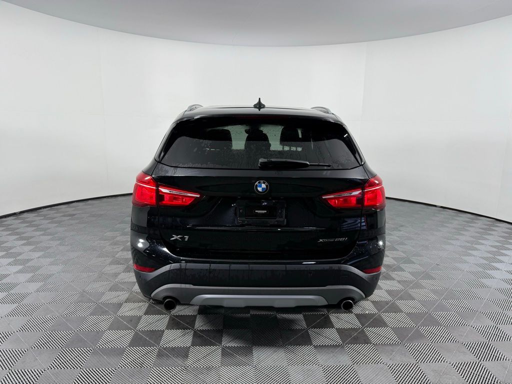 2019 BMW X1 xDrive28i 6