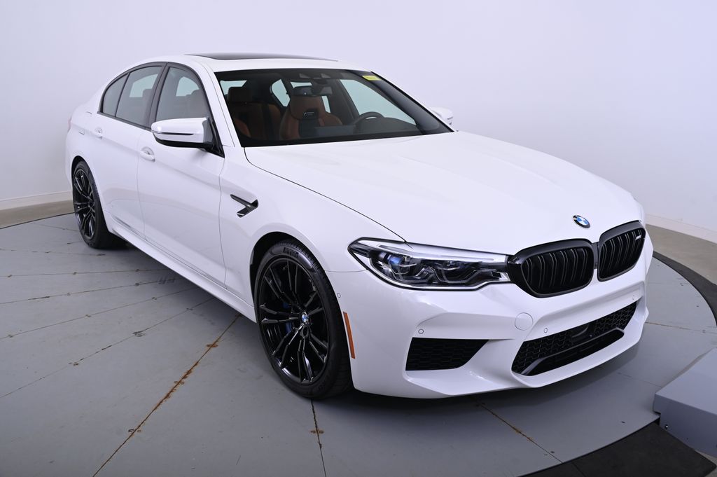 Thumbnail: 2020 BMW M5 - 9