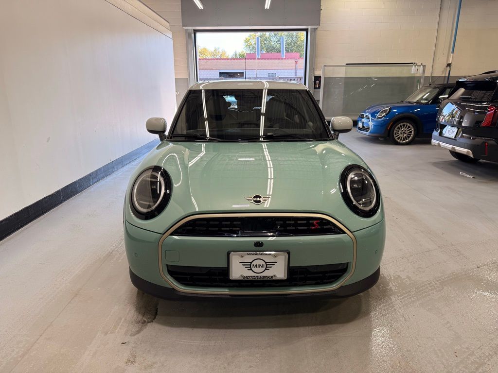 Thumbnail: 2026 MINI Cooper - 8