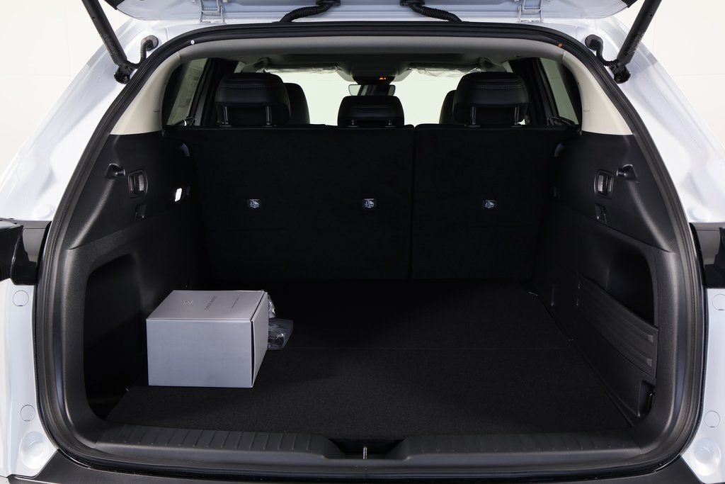 Thumbnail: 2026 Mazda CX-50 - 8