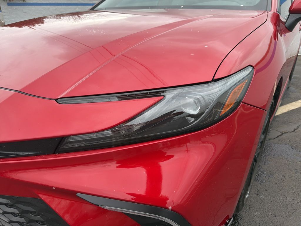 Thumbnail: 2025 Toyota Camry - 9