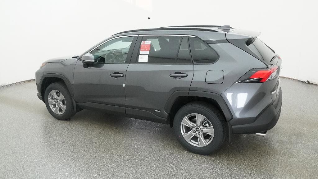 Thumbnail: 2025 Toyota RAV4 - 24