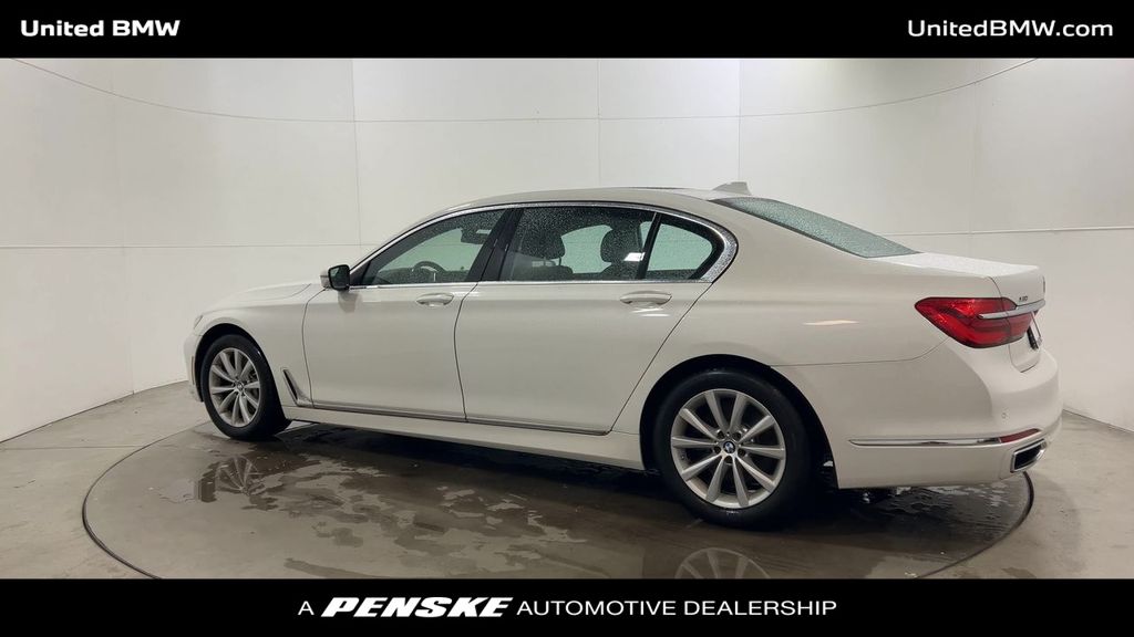 Thumbnail: 2018 BMW 7 Series - 6