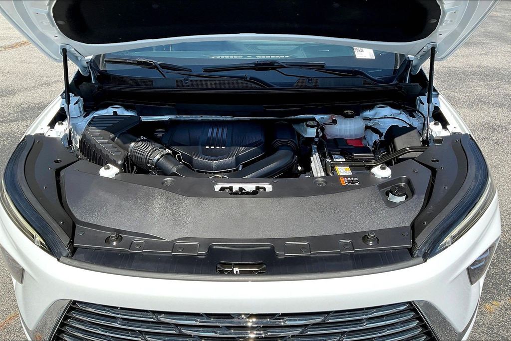 Used 2025 Buick Enclave SUV