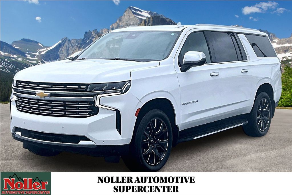 White 2024 Chevrolet Suburban SUV / Crossover Four-Wheel Drive Automatic