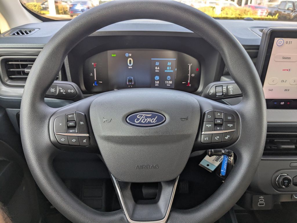 2025 Ford Maverick XL