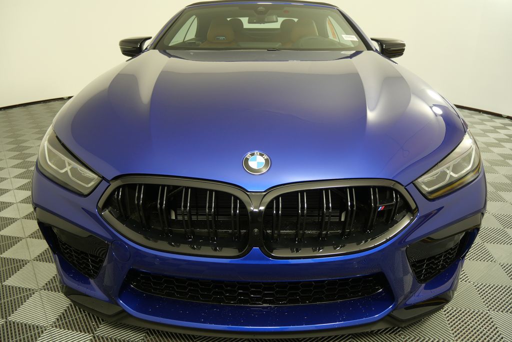 2025 BMW M8 Competition 12