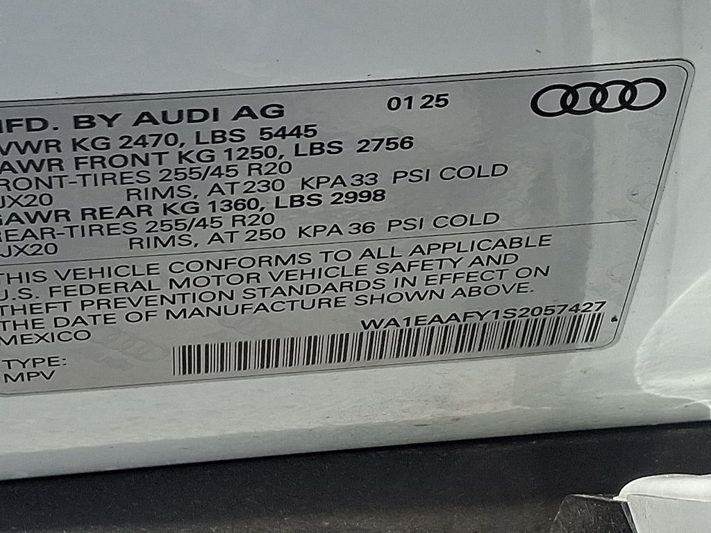 Thumbnail: 2025 Audi Q5 - 28
