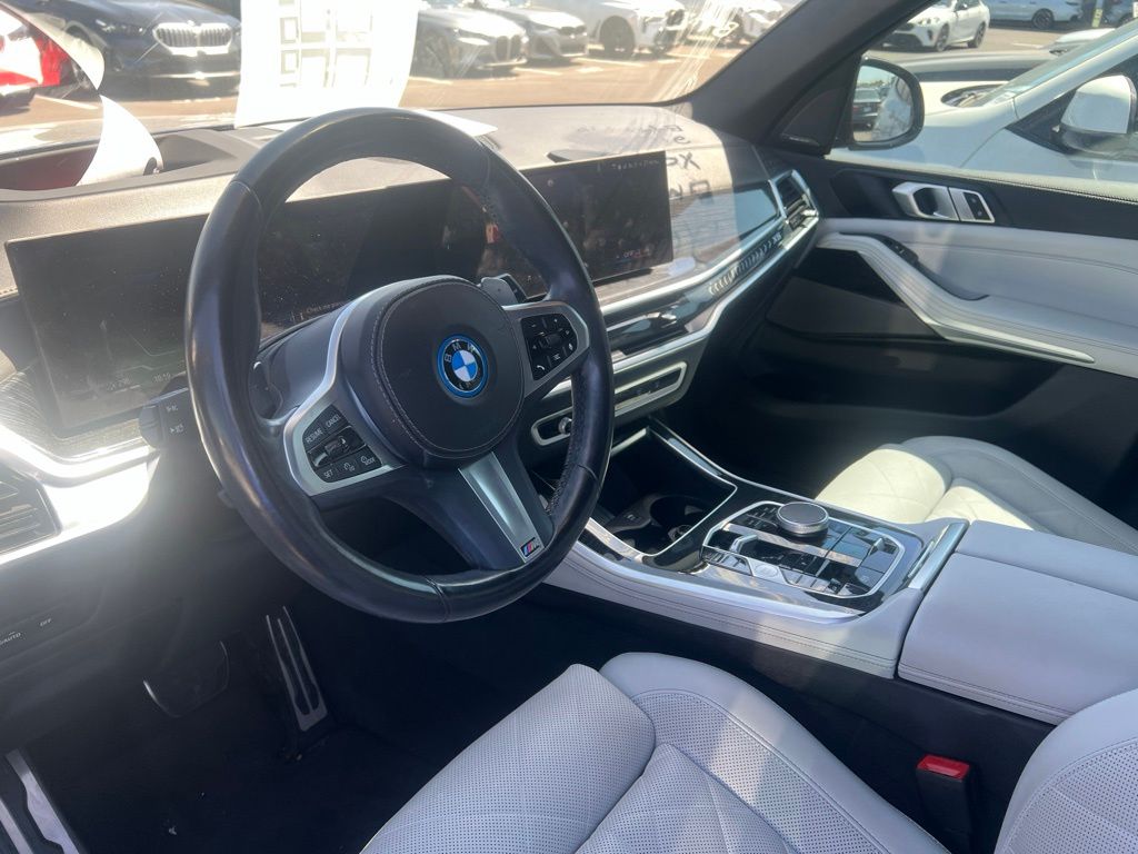 Thumbnail: 2024 BMW X5 - 11