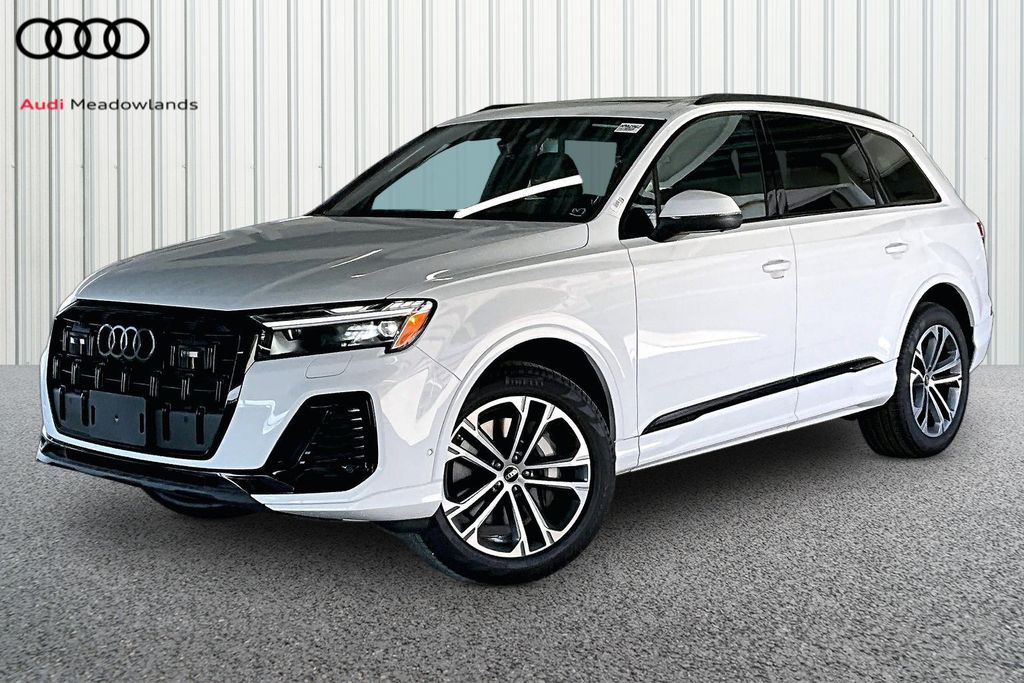 Glacier White Metallic 2026 Audi Q7 SUV / Crossover All-Wheel Drive 8-Speed Automatic