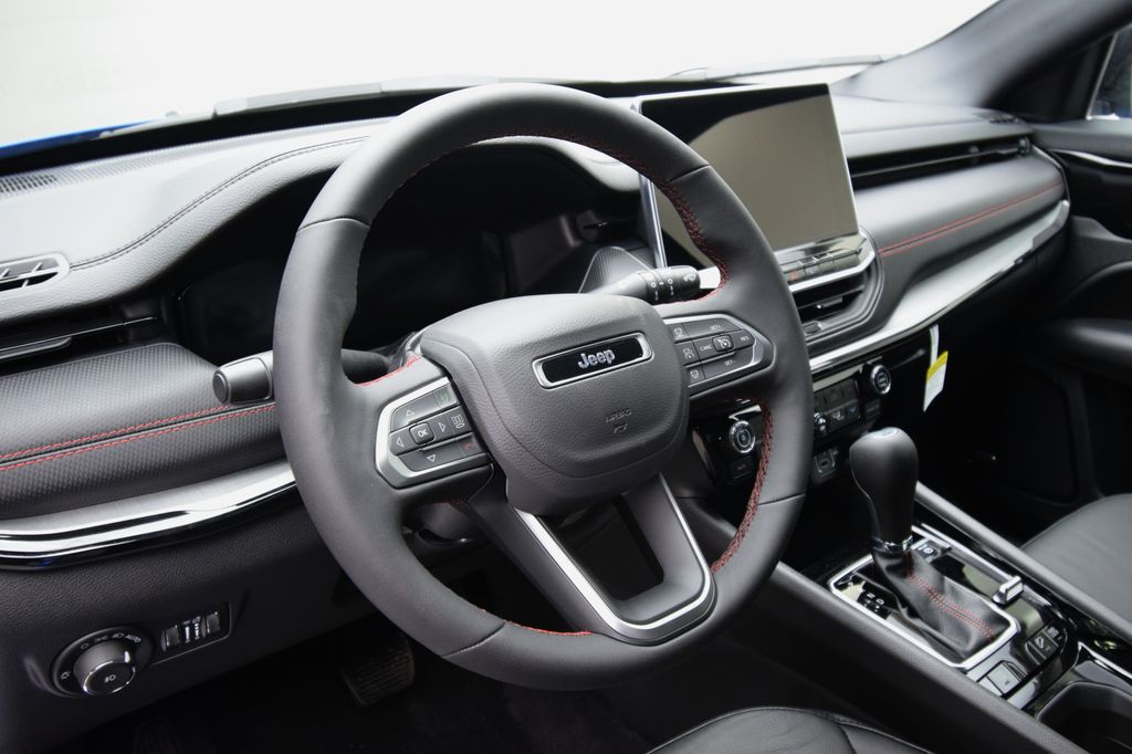 new 2026 Jeep Compass car, priced at $37,675