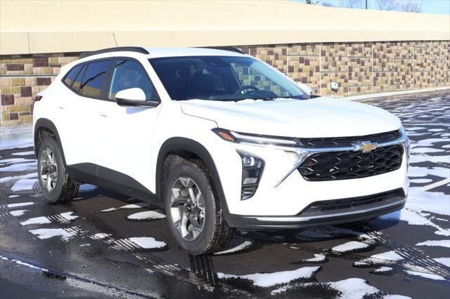 Thumbnail: 2026 Chevrolet Trax - 10