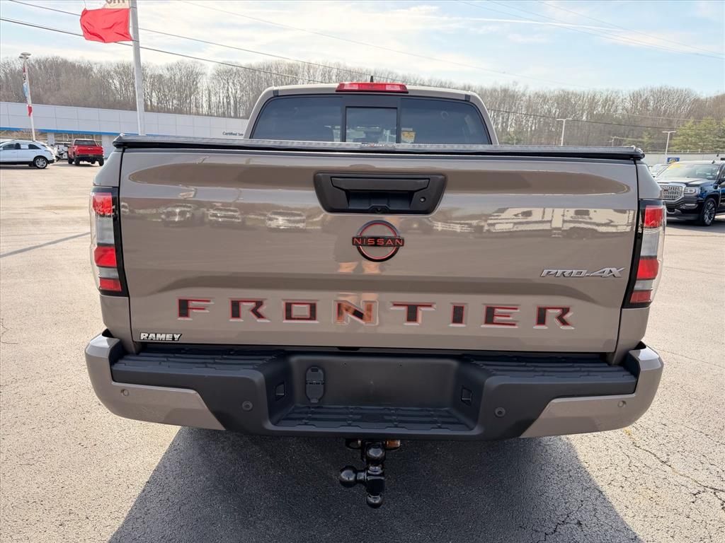 View vehicle photo 6