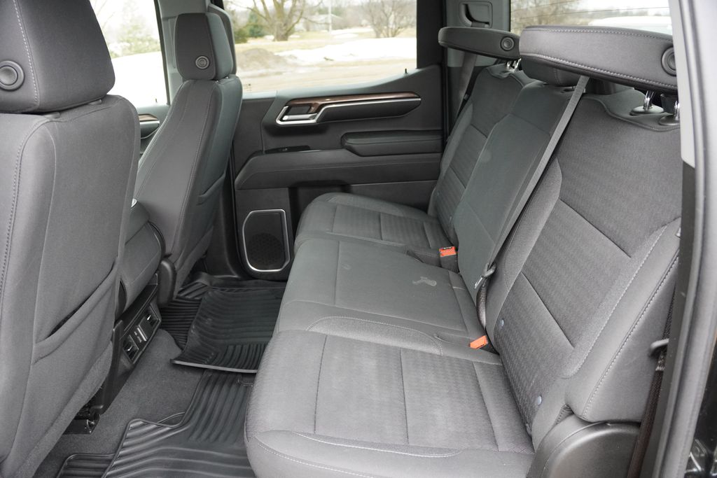 used 2022 Chevrolet Silverado 1500 car, priced at $35,473