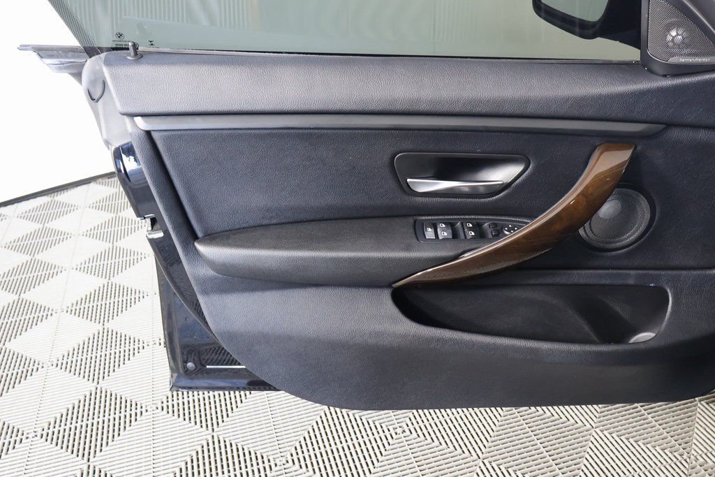 Thumbnail: 2015 BMW 4 Series - 12