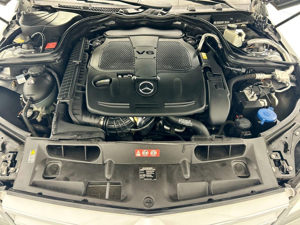 Thumbnail: 2013 Mercedes-Benz C-Class - 28