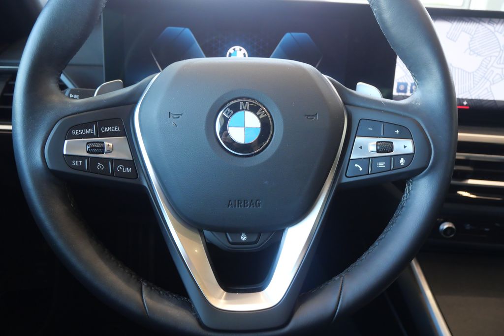 2024 BMW 3 Series 330i 17