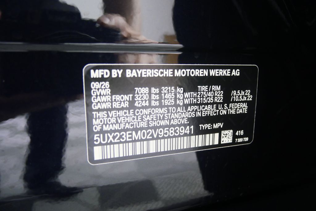 Thumbnail: 2027 BMW X7 - 25