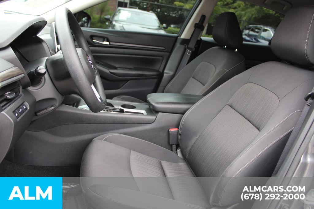 Used 2025 Gray Nissan 2.5 SV image 11