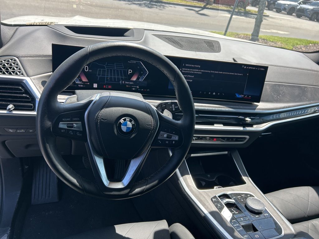 Thumbnail: 2026 BMW X5 - 18