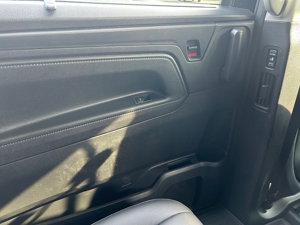 2024 Honda Odyssey Touring 21