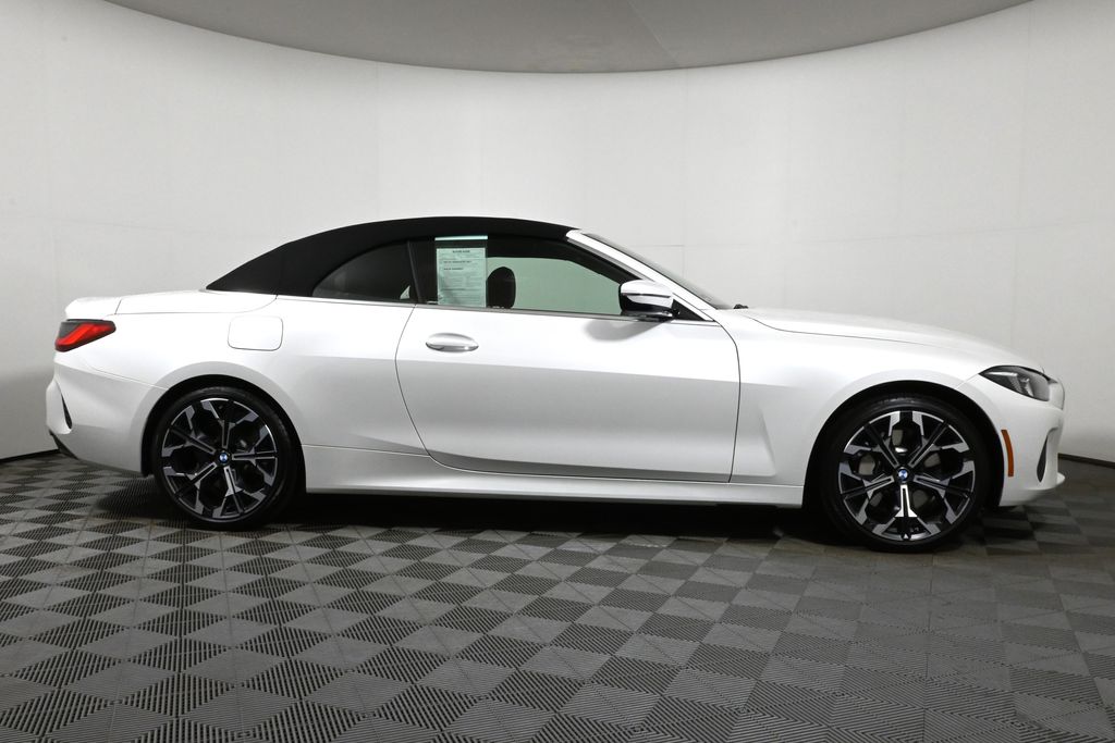 2025 BMW 4 Series 430i xDrive 9