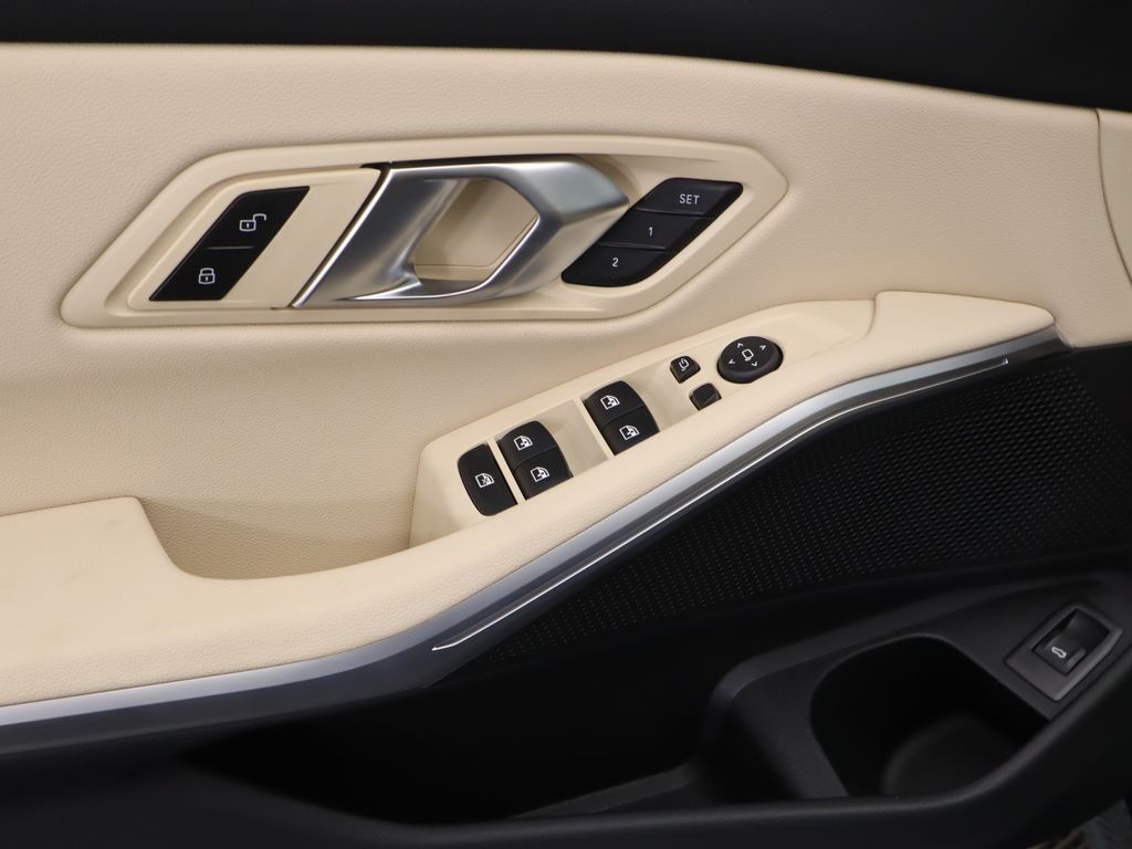 Thumbnail: 2026 BMW 3 Series - 24