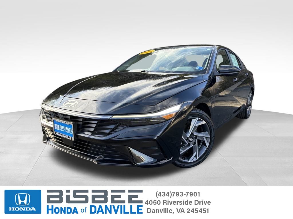 2025 Hyundai Elantra SEL Convenience FWD