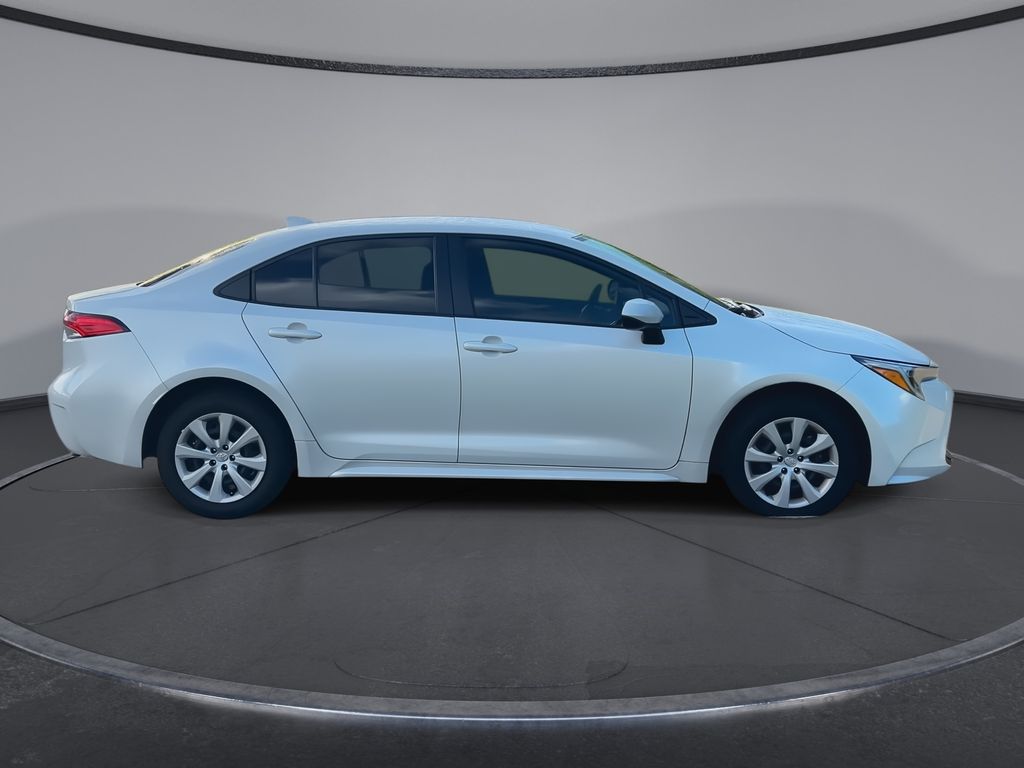 Thumbnail: 2025 Toyota Corolla - 9