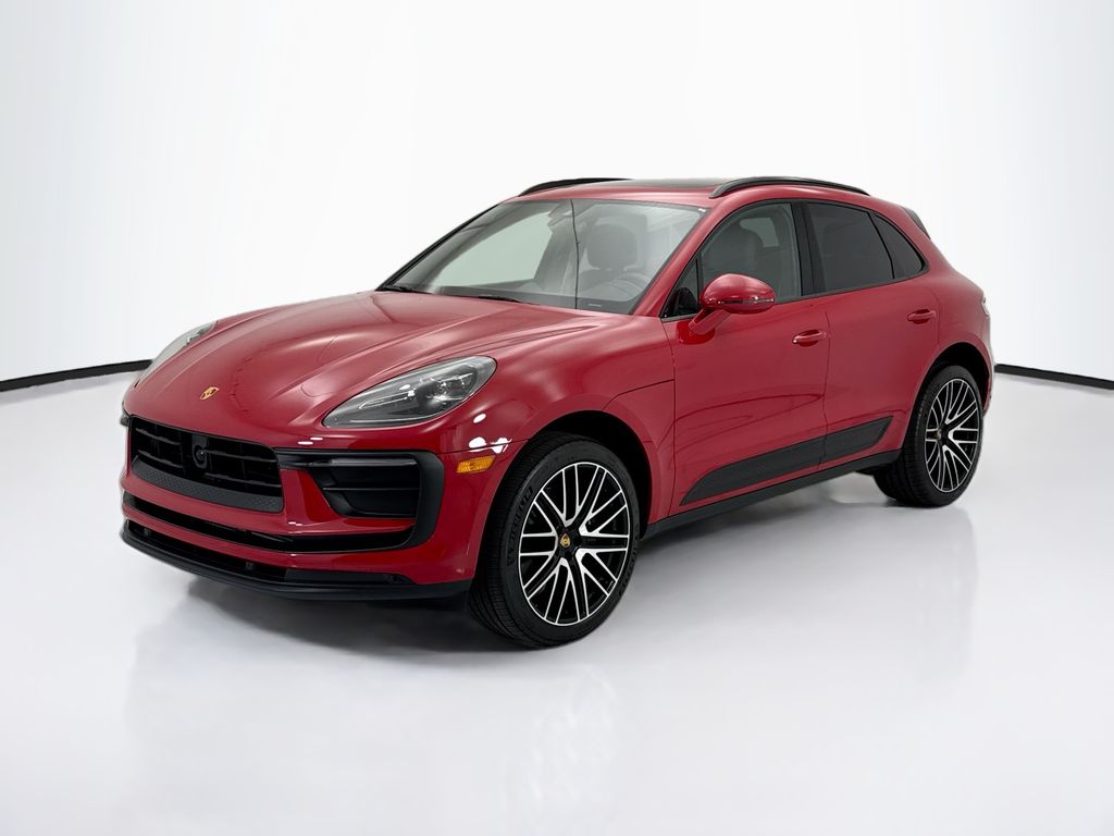 Thumbnail: 2025 Porsche Macan - 1