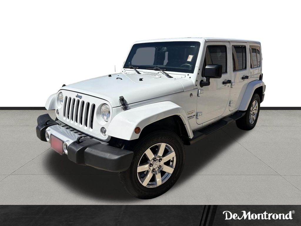 2014 Jeep Wrangler Unlimited Sahara White at Autostrade