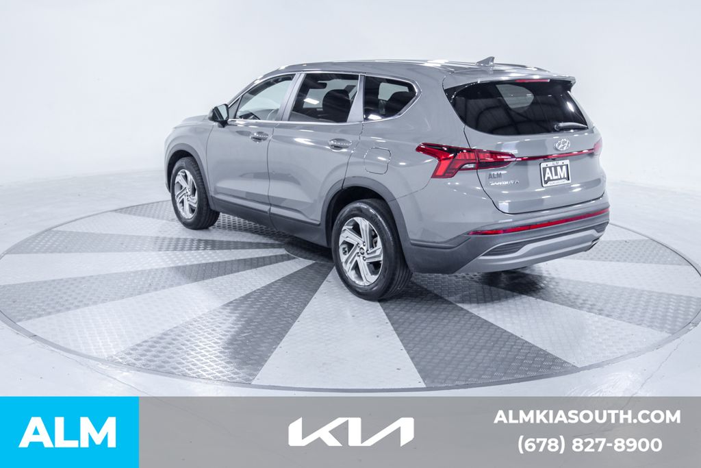 2021 Hyundai Santa Fe SE photo 7