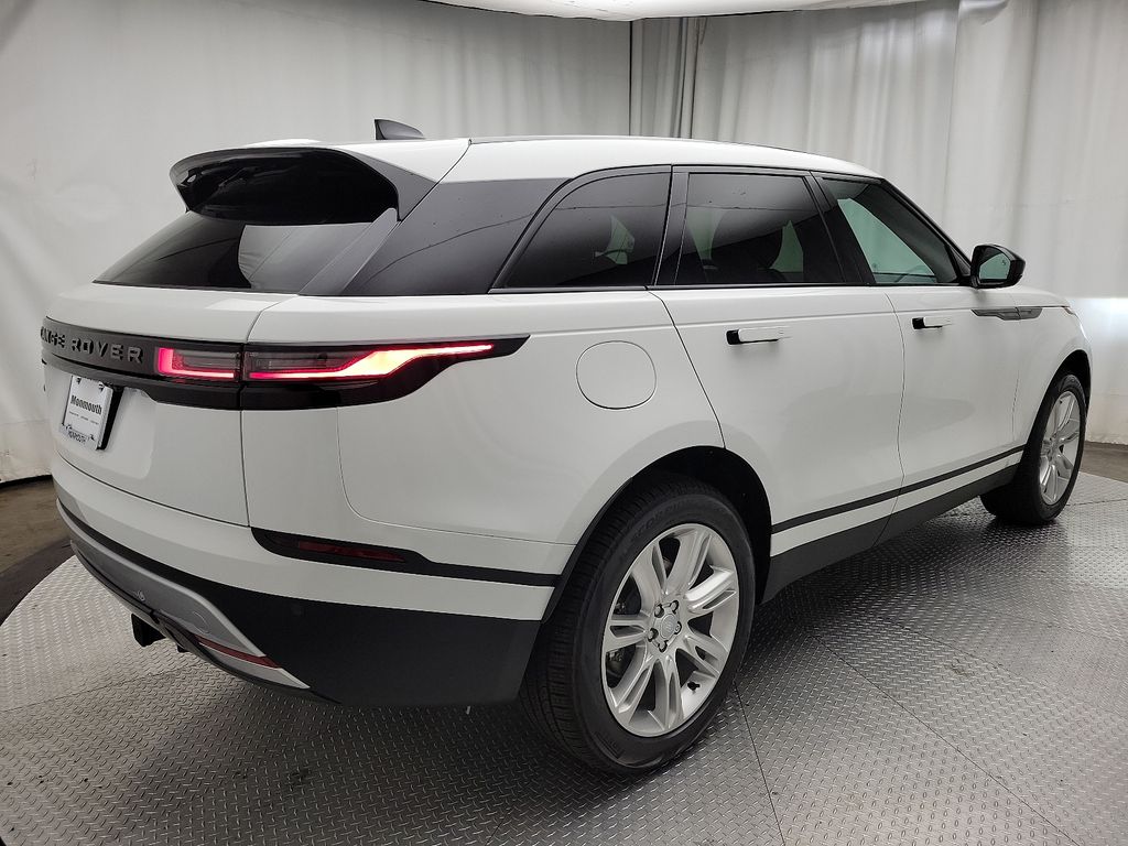 2025 Land Rover Range Rover Velar S 3