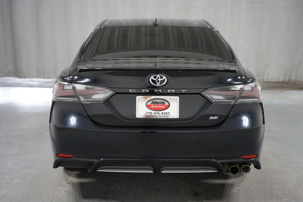 2019 Toyota Camry SE 7