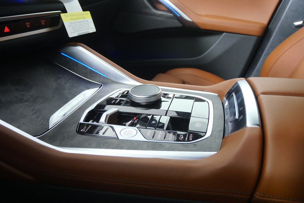 Thumbnail: 2026 BMW X6 - 23