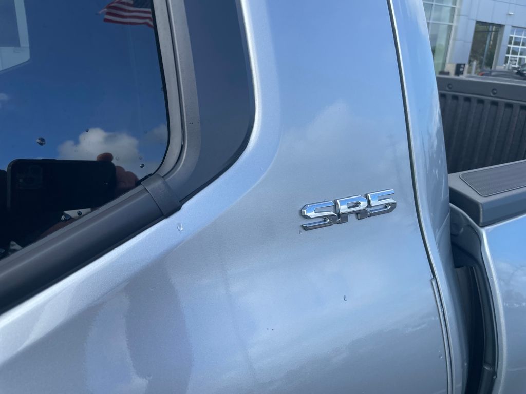 2025 Toyota Tacoma SR5 Double Cab photo 21