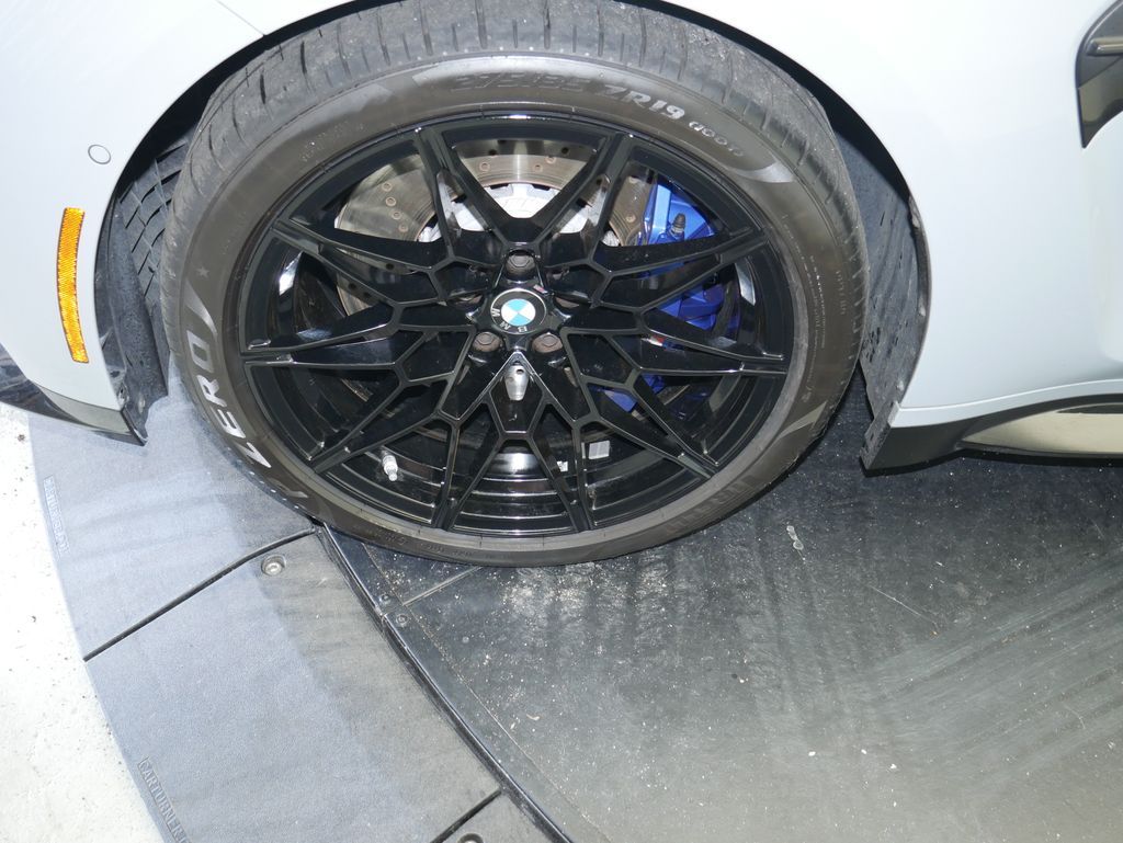 Thumbnail: 2024 BMW M3 - 16