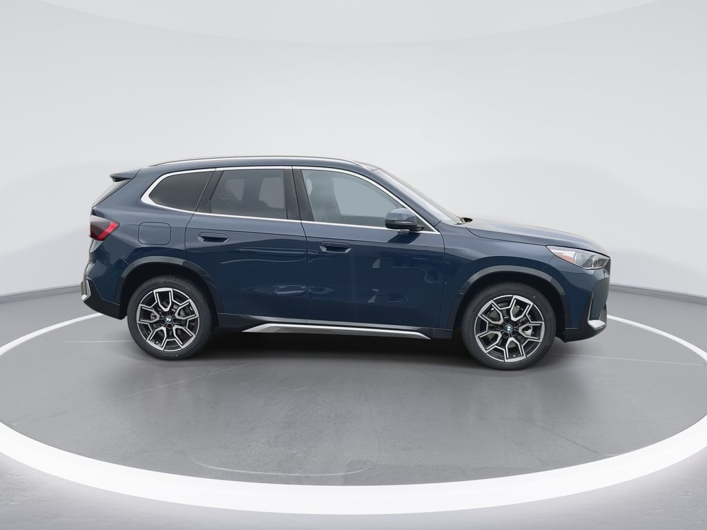 Thumbnail: 2026 BMW X1 - 9