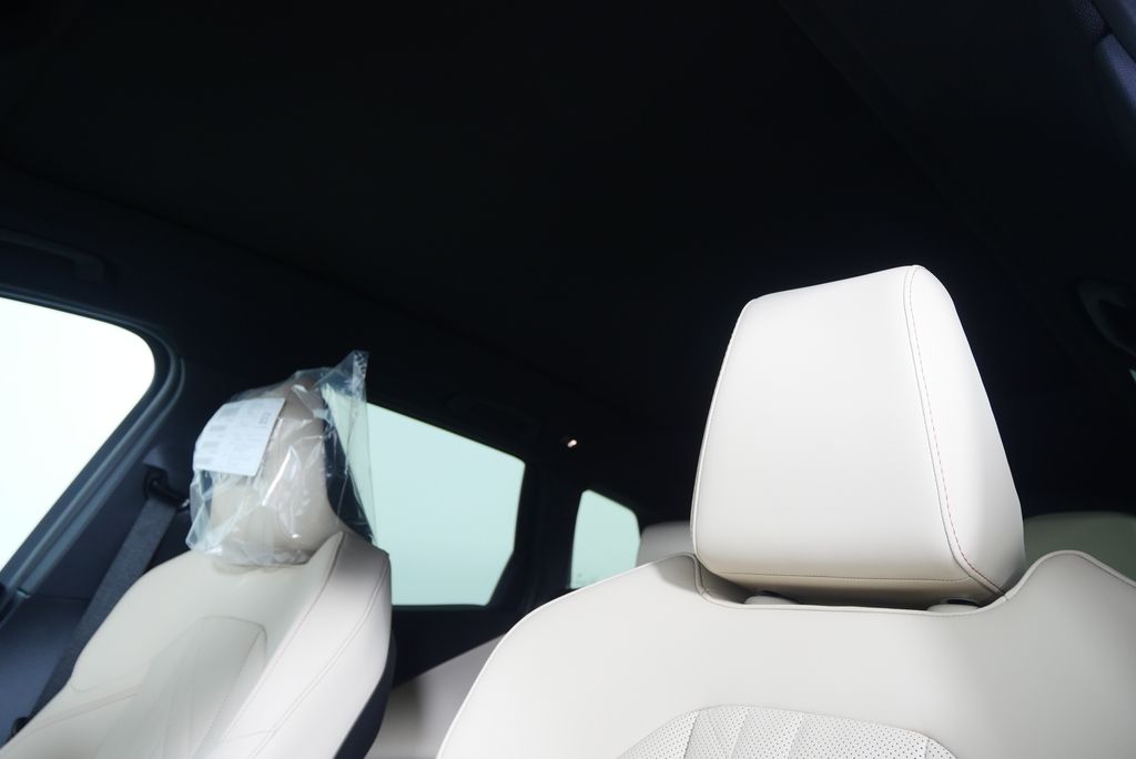 Thumbnail: 2026 BMW X3 - 12