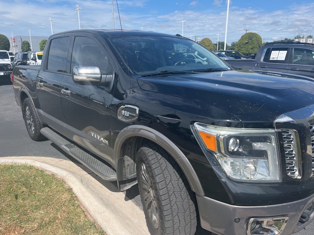 Thumbnail: 2017 Nissan Titan - 3