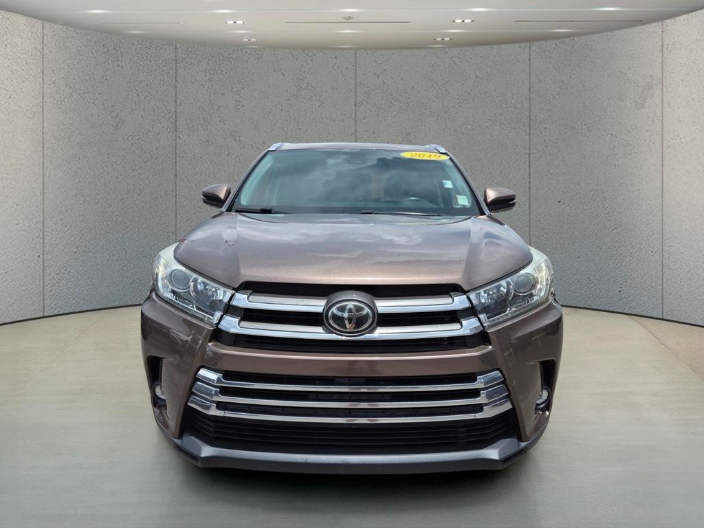 Used 2019 Toyota Highlander SUV