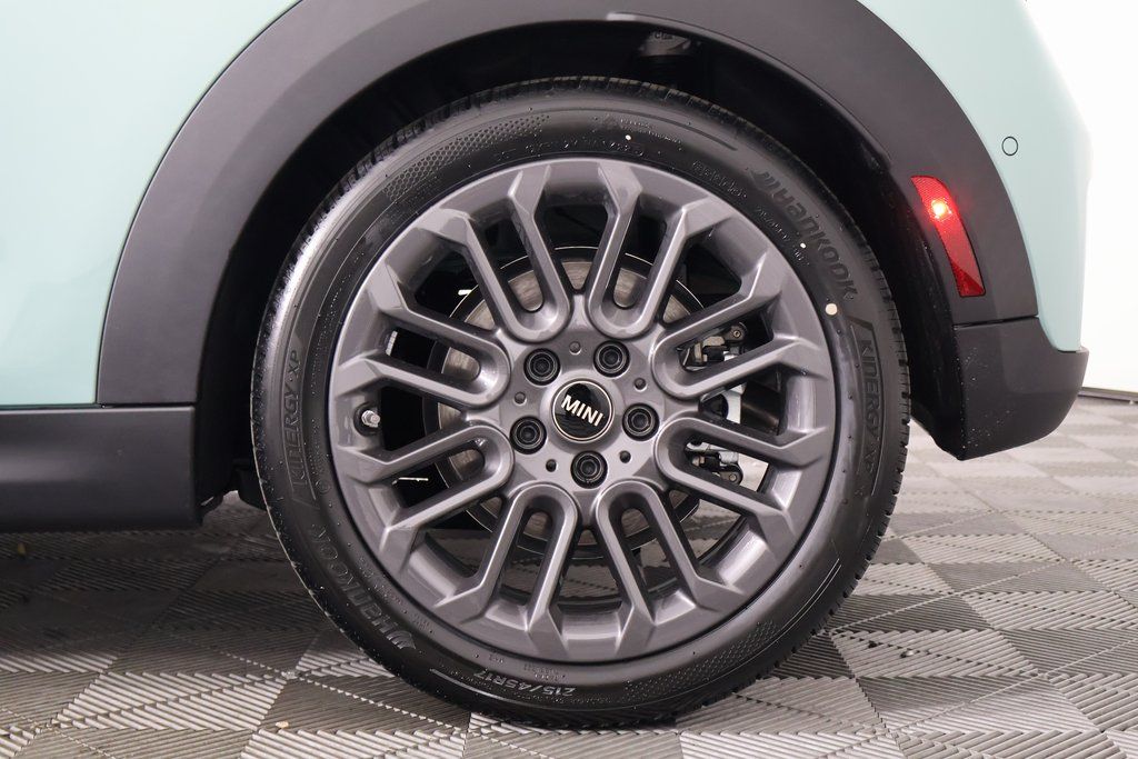 Thumbnail: 2026 MINI Cooper - 10