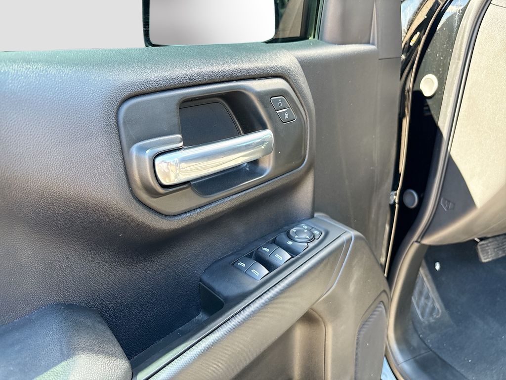 Used 2025 Black Chevrolet Custom Trail Boss image 17