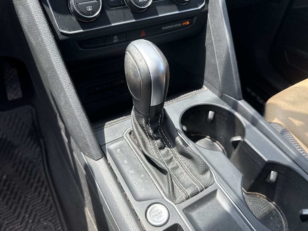 2021 Volkswagen Atlas Cross Sport 3.6L V6 SE w/Technology  at DeMontrond Auto Country