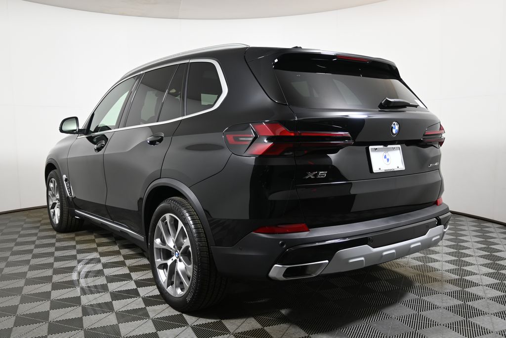 Thumbnail: 2026 BMW X5 - 5